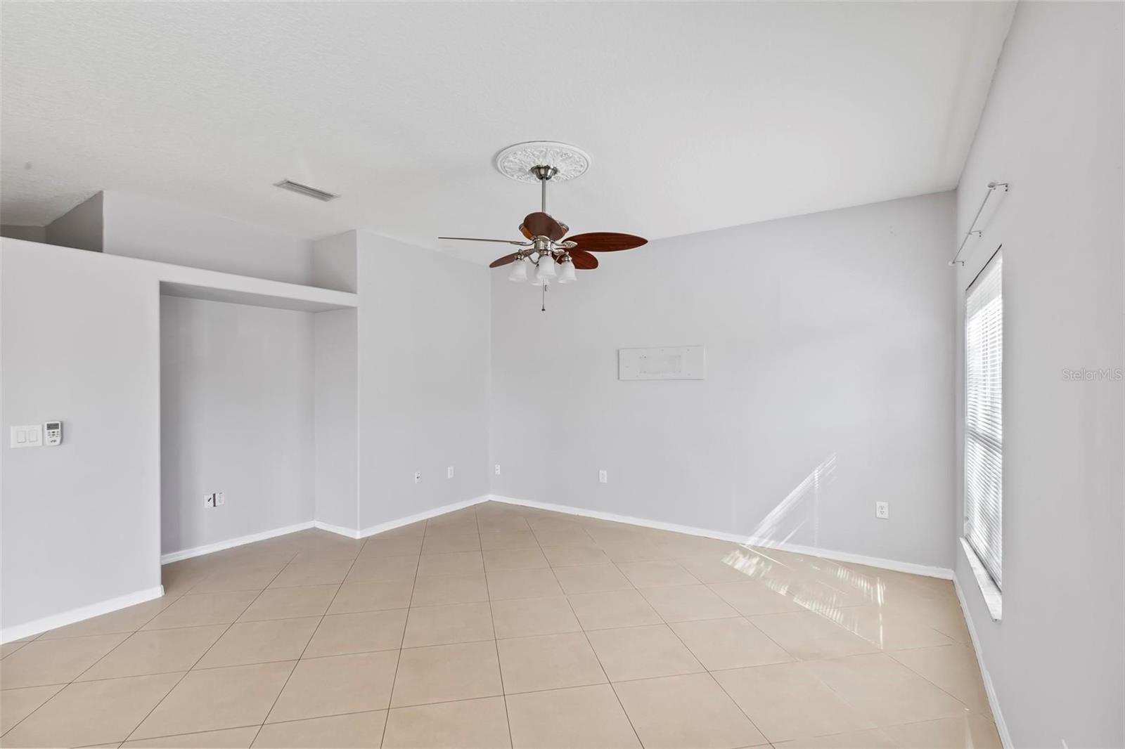 10 PRAVER LN, PALM COAST, FL, 32164