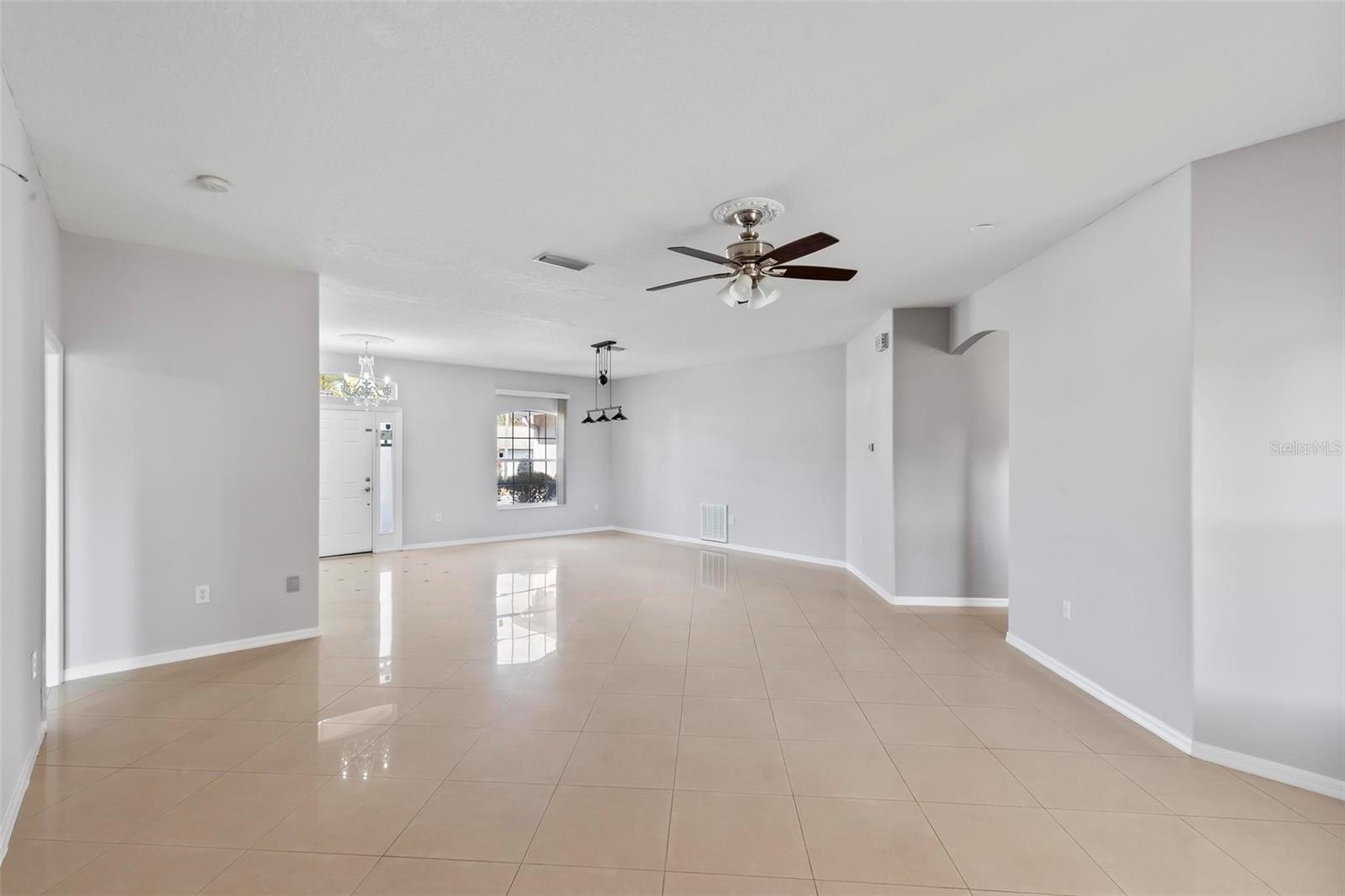 10 PRAVER LN, PALM COAST, FL, 32164