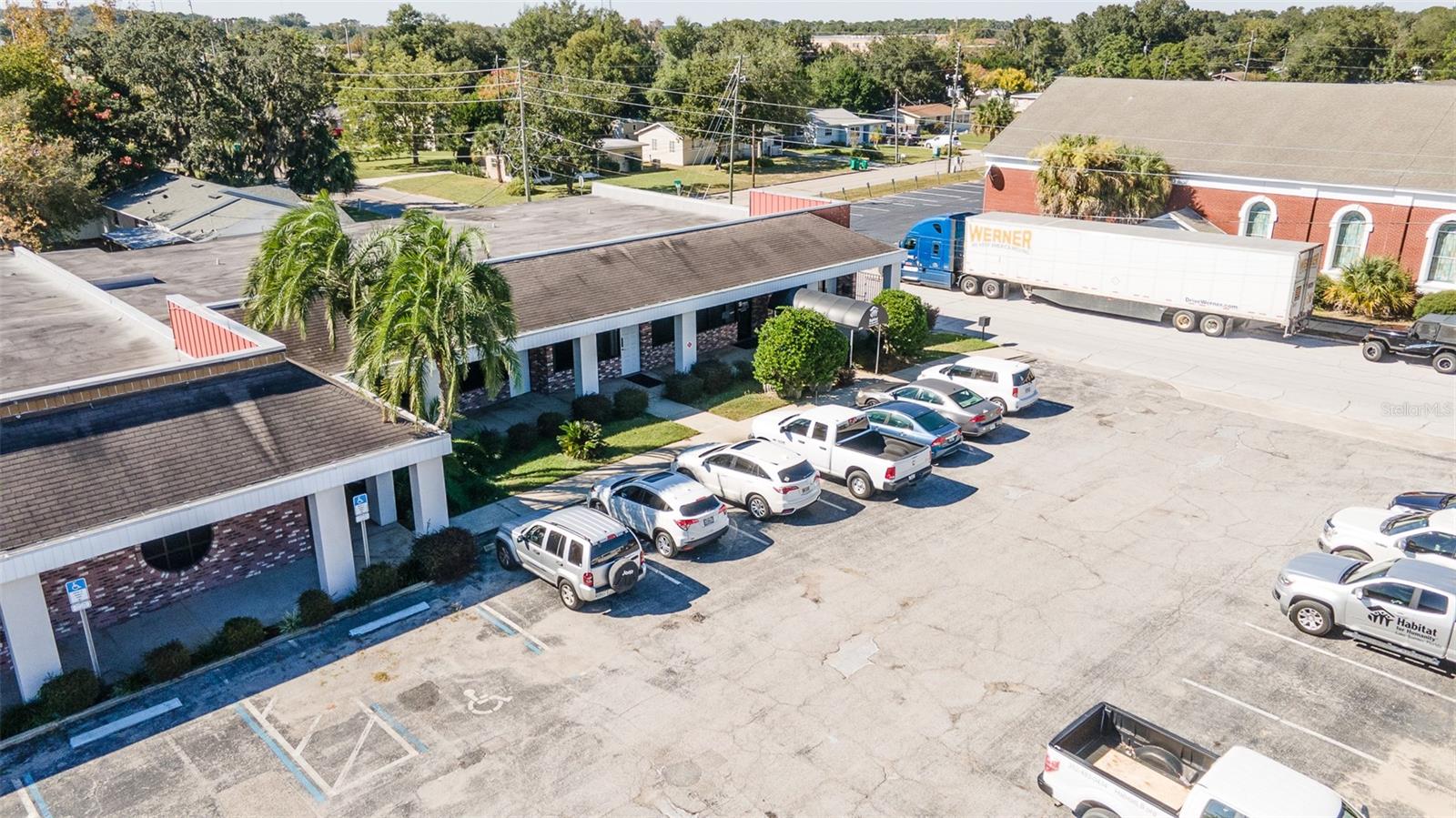 1806 S BAY ST, EUSTIS, FL, 32726