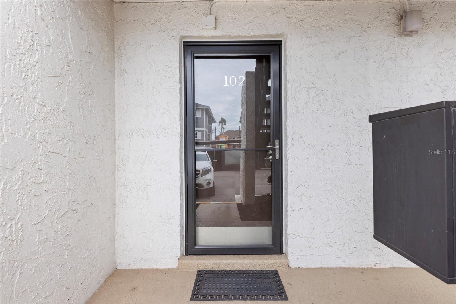 1604 STICKNEY POINT RD #102, SARASOTA, FL, 34231