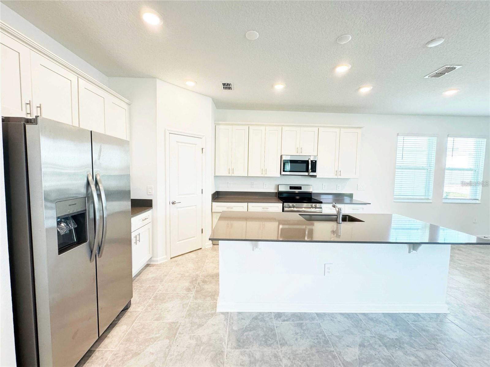 2122 SWEET HONEY LN, APOPKA, FL, 32712