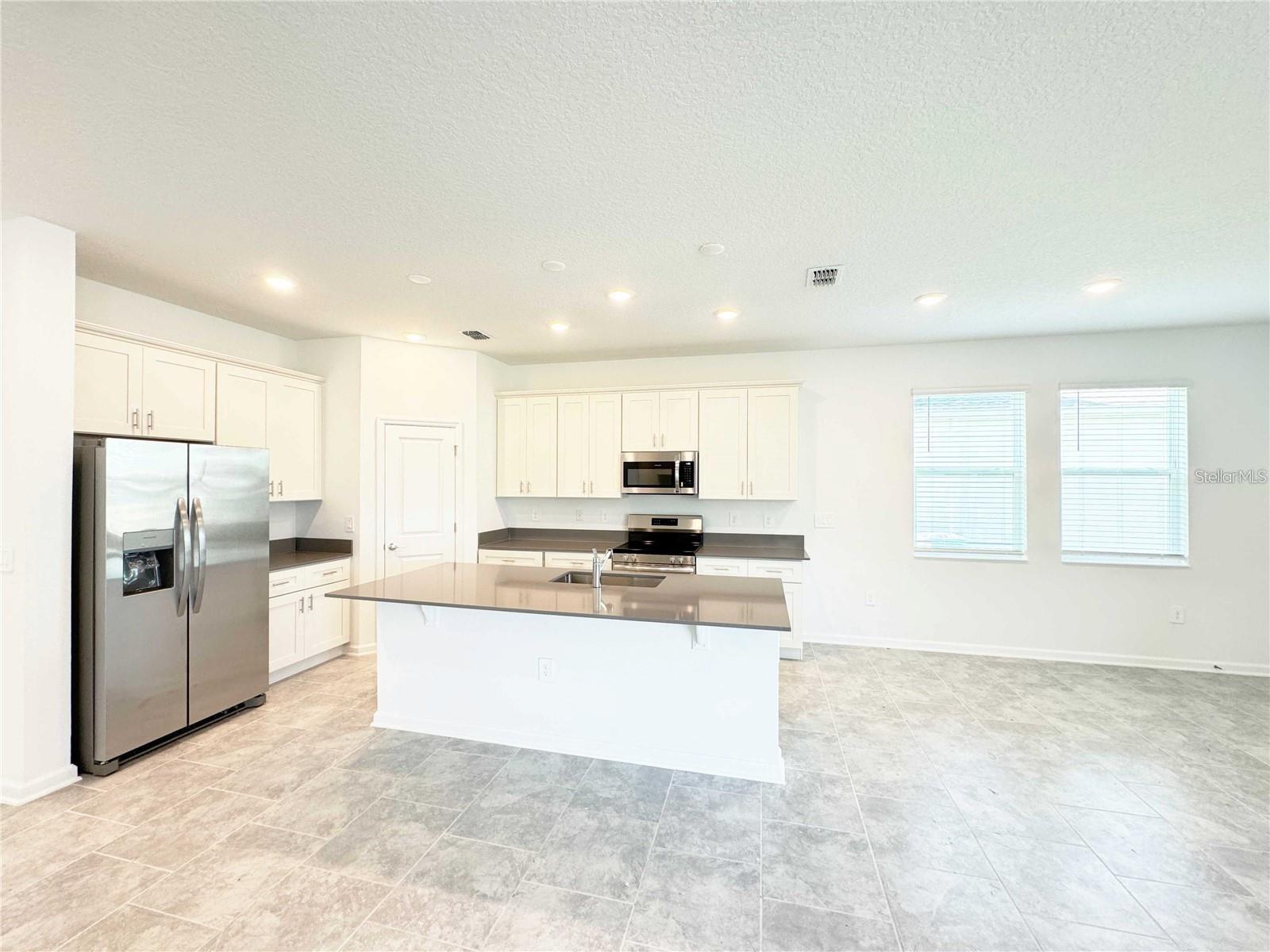 2122 SWEET HONEY LN, APOPKA, FL, 32712