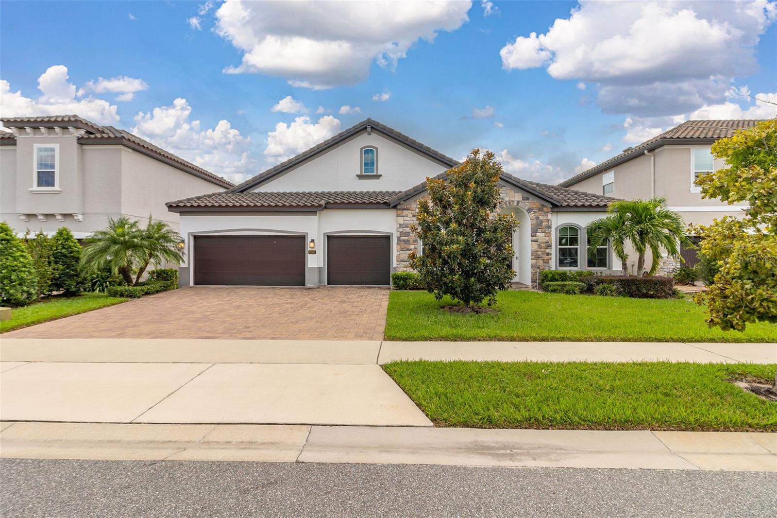8361 LUDINGTON CIR, ORLANDO, FL, 32836