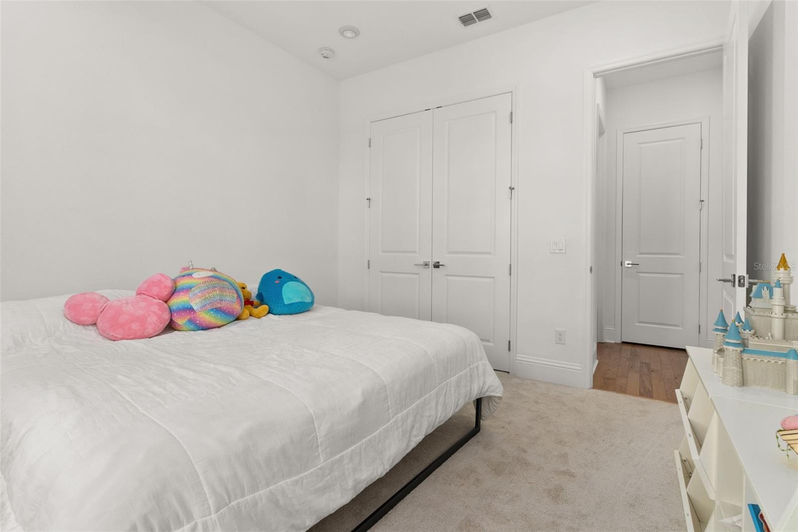 8361 LUDINGTON CIR, ORLANDO, FL, 32836