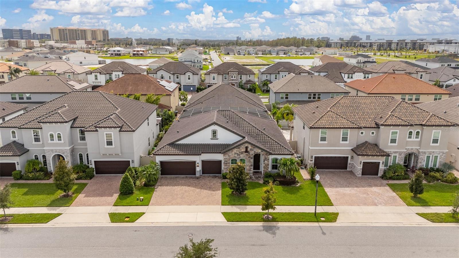 8361 LUDINGTON CIR, ORLANDO, FL, 32836