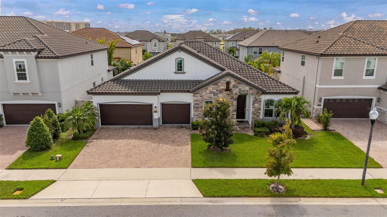 8361 LUDINGTON CIR, ORLANDO, FL, 32836