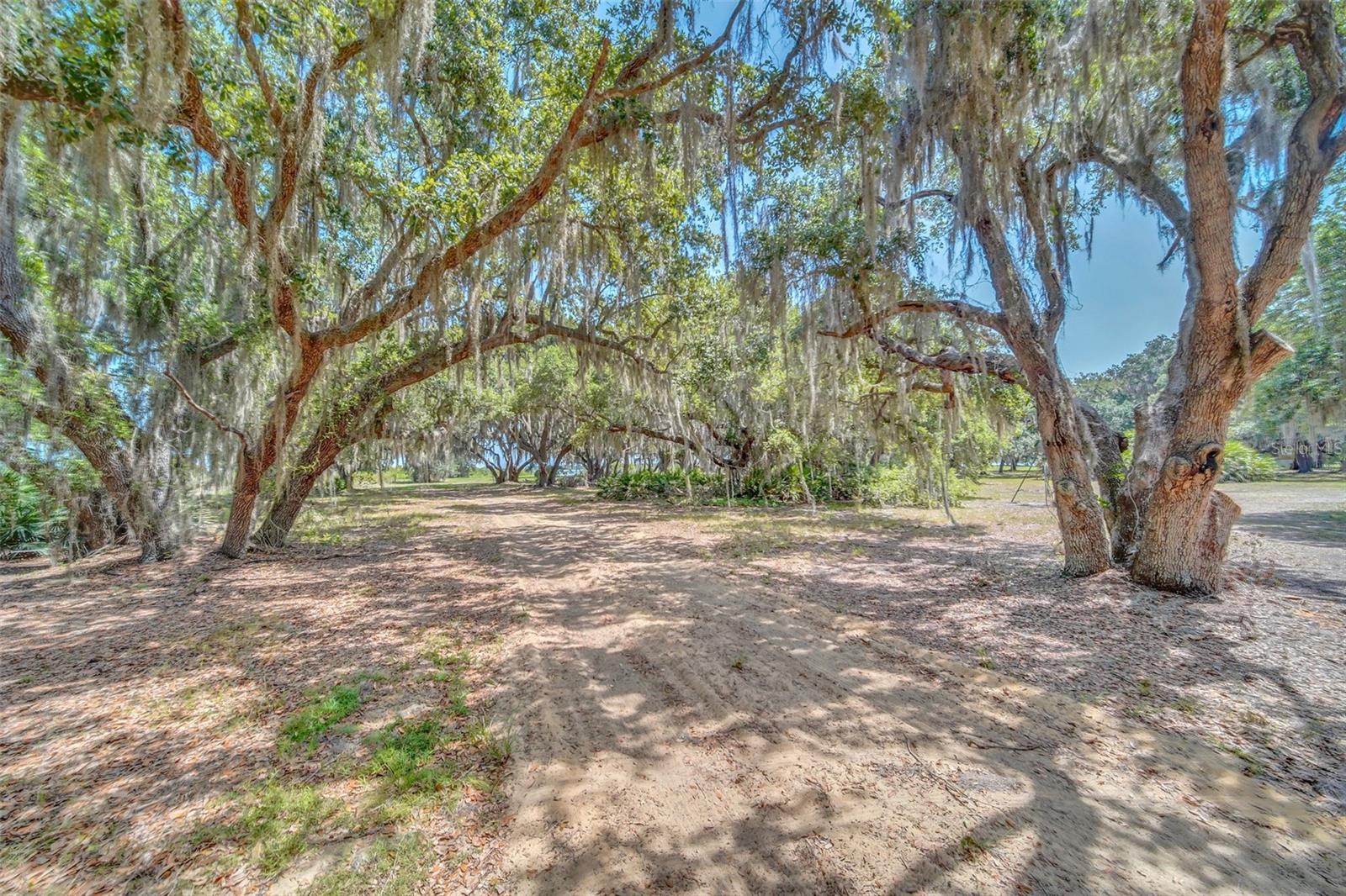 21113 KISSIMMEE SHORES RD, LAKE WALES, FL, 33898