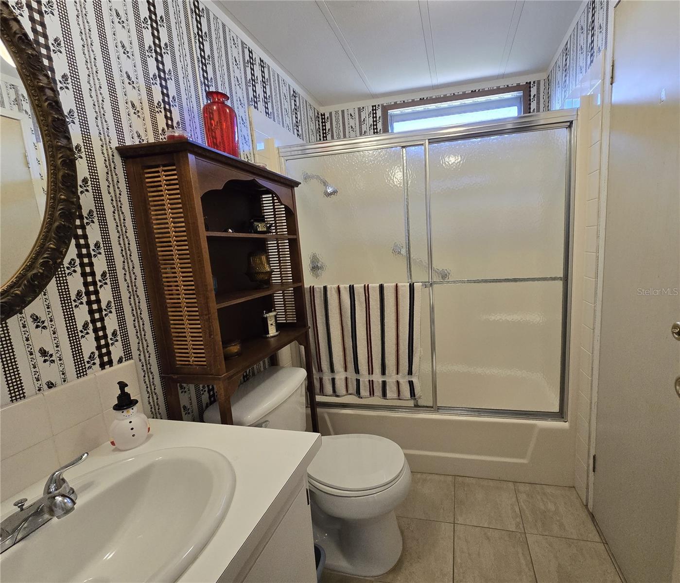 2016 GROVE WAY #GE, ZELLWOOD, FL, 32798