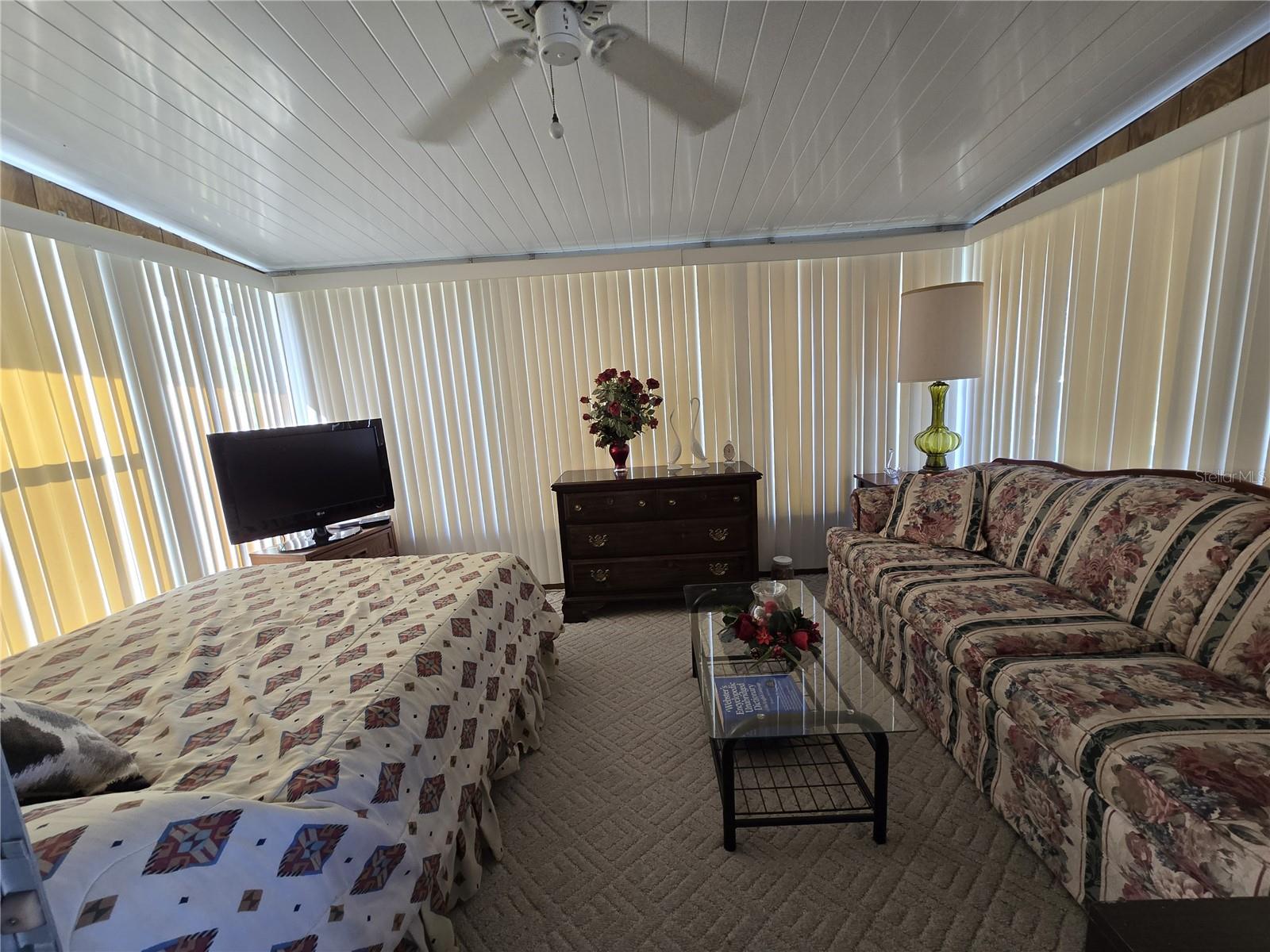 2016 GROVE WAY #GE, ZELLWOOD, FL, 32798