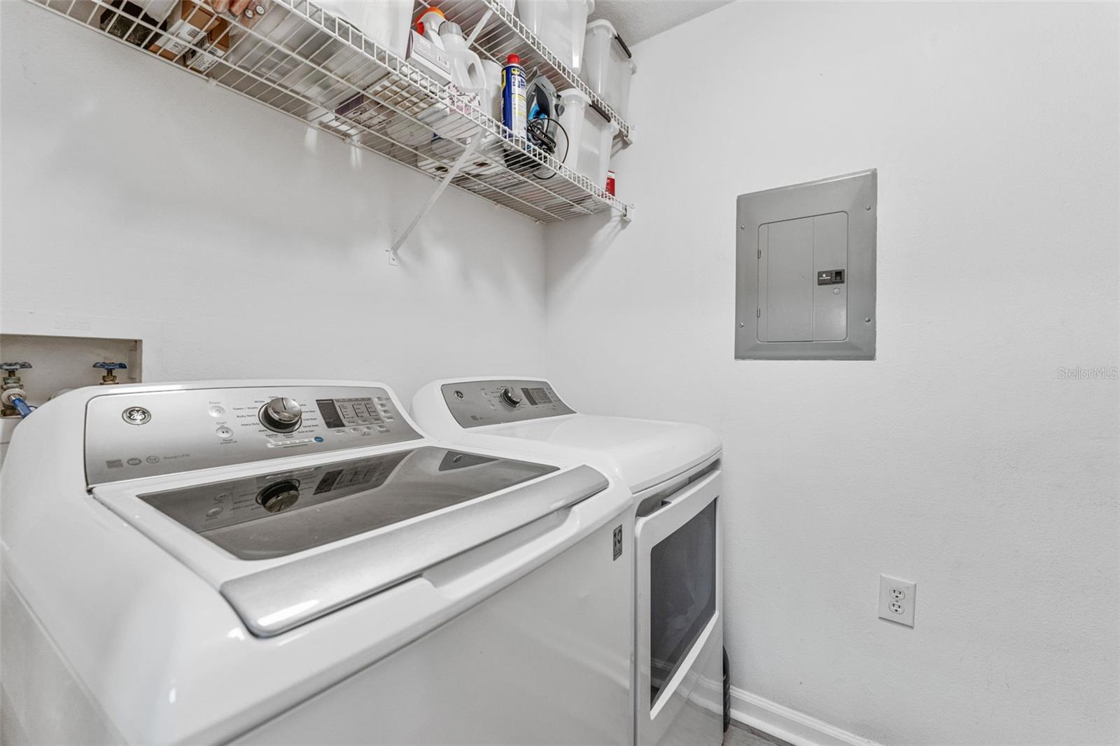 1203 BAY CLUB CIR #1203, TAMPA, FL, 33607