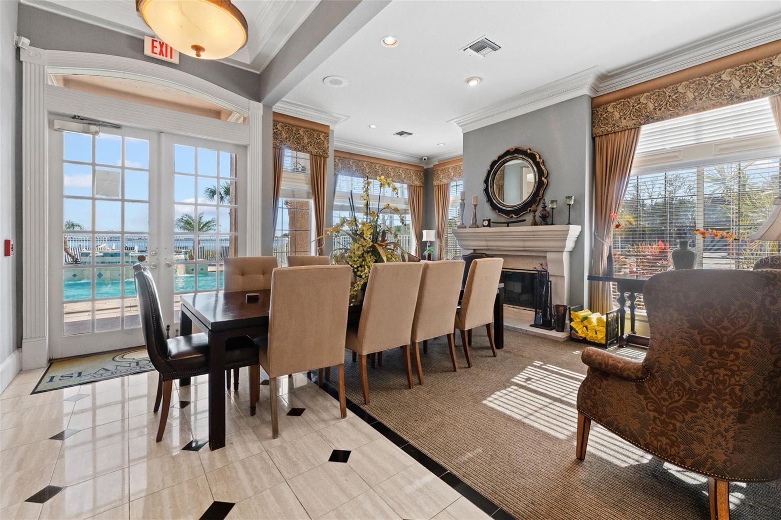 1203 BAY CLUB CIR #1203, TAMPA, FL, 33607