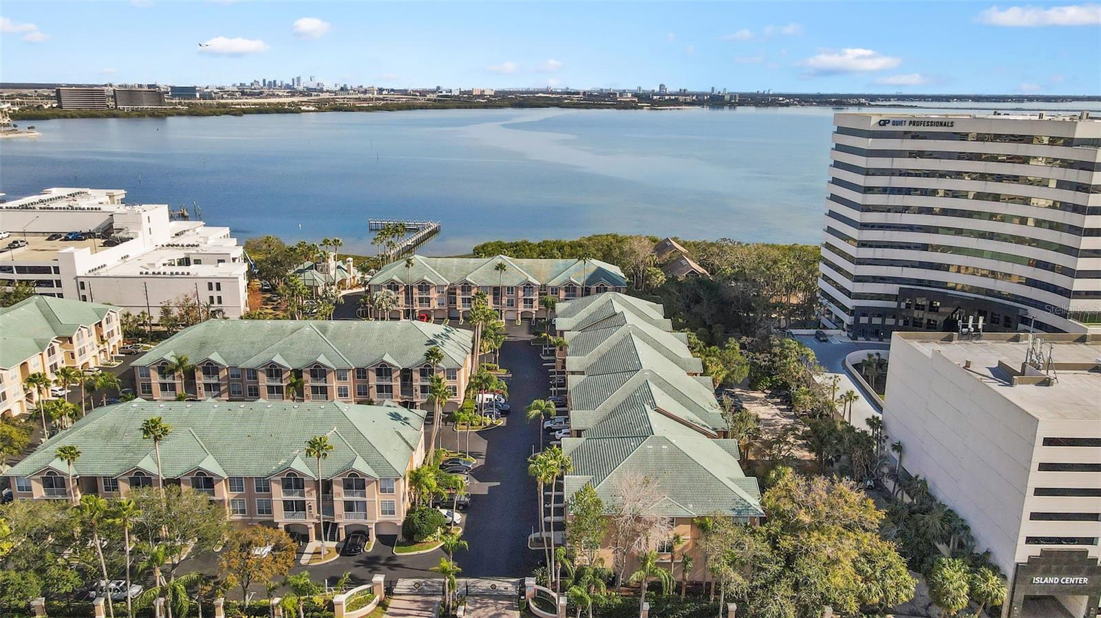 1203 BAY CLUB CIR #1203, TAMPA, FL, 33607