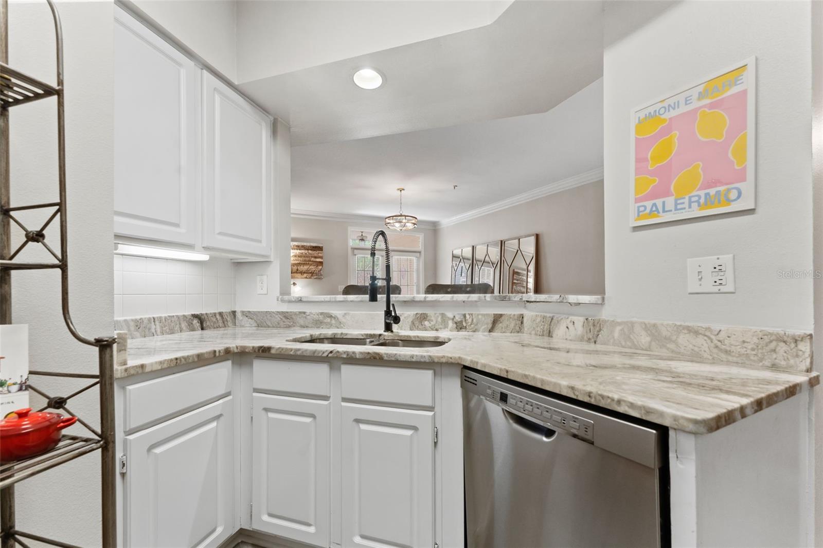 1203 BAY CLUB CIR #1203, TAMPA, FL, 33607