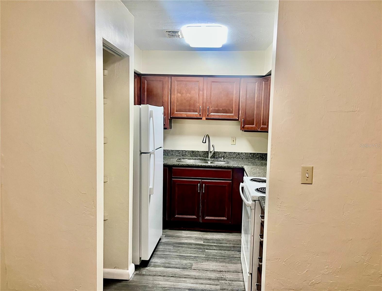 2635 SW 35TH PL #301, GAINESVILLE, FL, 32608