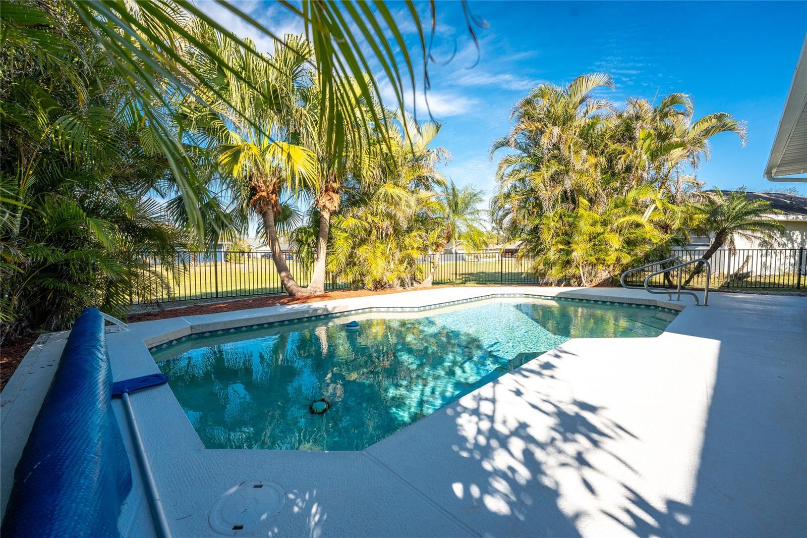 42 SANTAREM CIR, PUNTA GORDA, FL, 33983