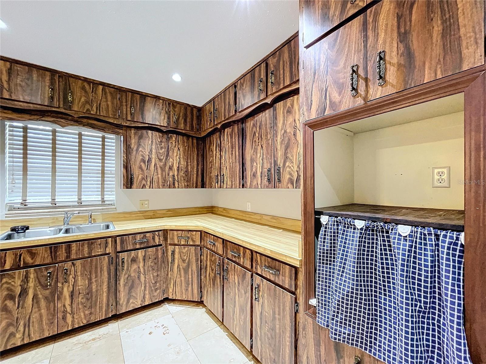 520 JEWEL ST, BROOKSVILLE, FL, 34601