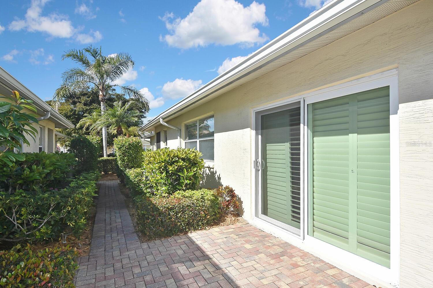 1104 AUBURN COVE CIR, VENICE, FL, 34292