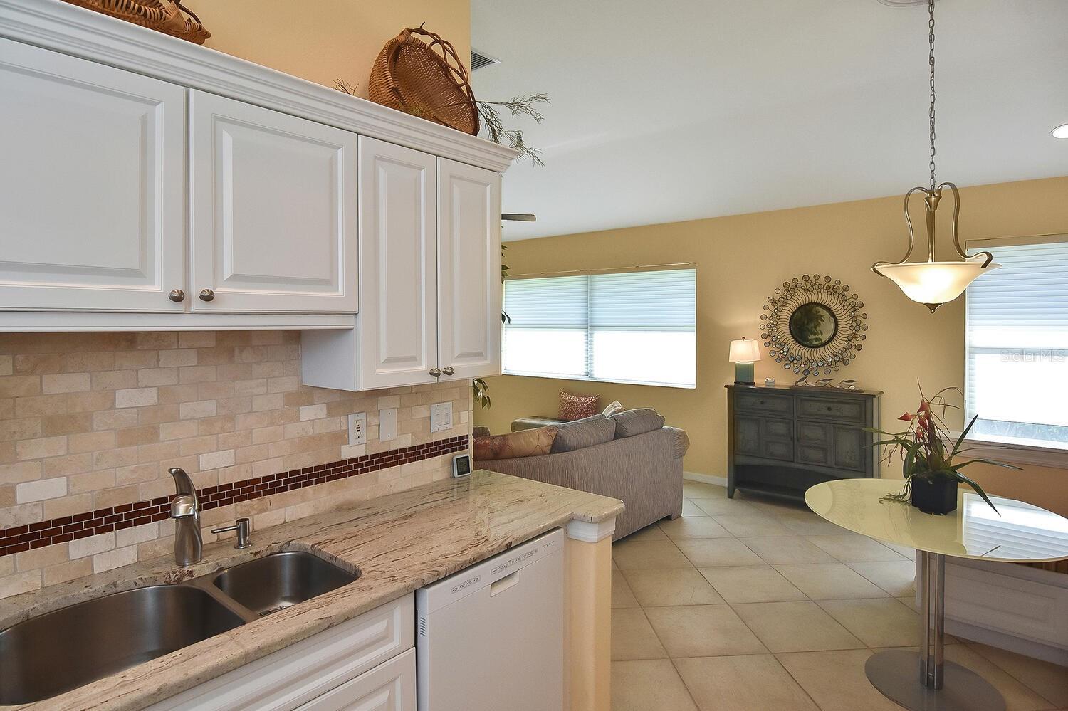 1104 AUBURN COVE CIR, VENICE, FL, 34292