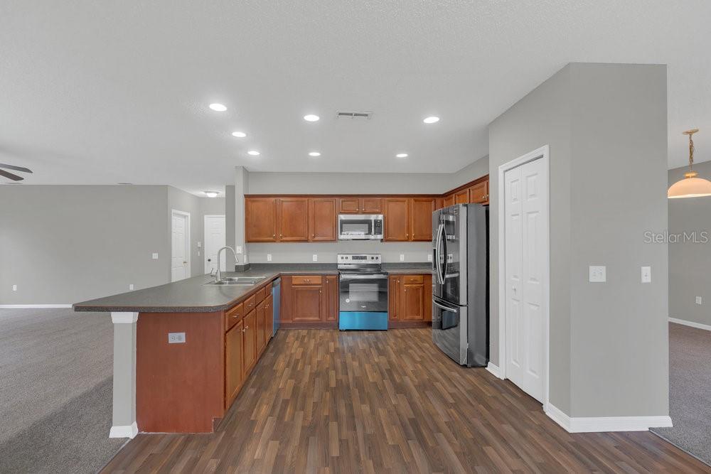 370 ALDERSHOT CT, KISSIMMEE, FL, 34758
