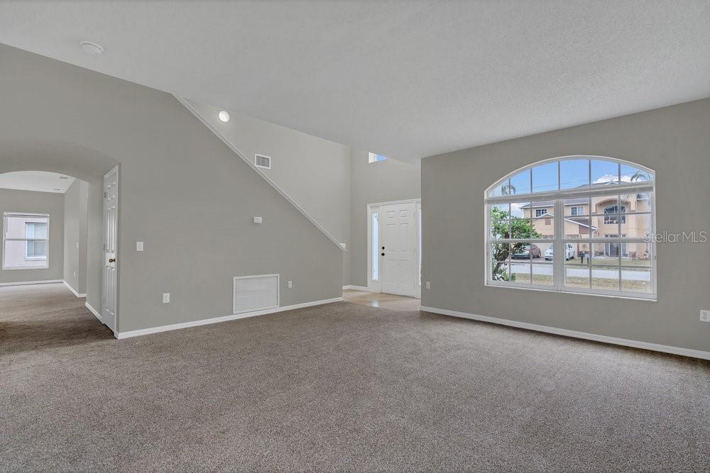 370 ALDERSHOT CT, KISSIMMEE, FL, 34758