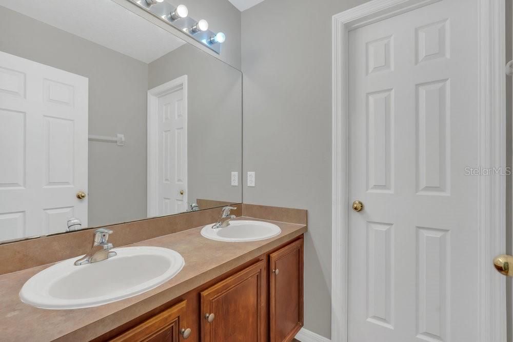 370 ALDERSHOT CT, KISSIMMEE, FL, 34758
