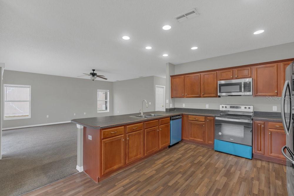 370 ALDERSHOT CT, KISSIMMEE, FL, 34758