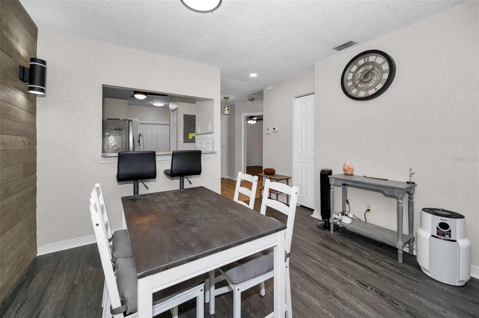 1908 BAYSHORE CT, SAFETY HARBOR, FL, 34695