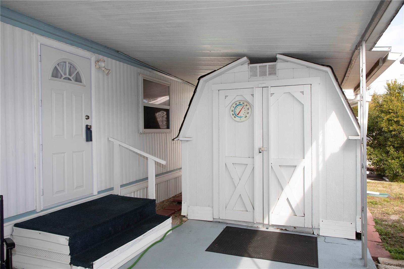 5619 OAK RIDGE AVE, NEW PORT RICHEY, FL, 34652