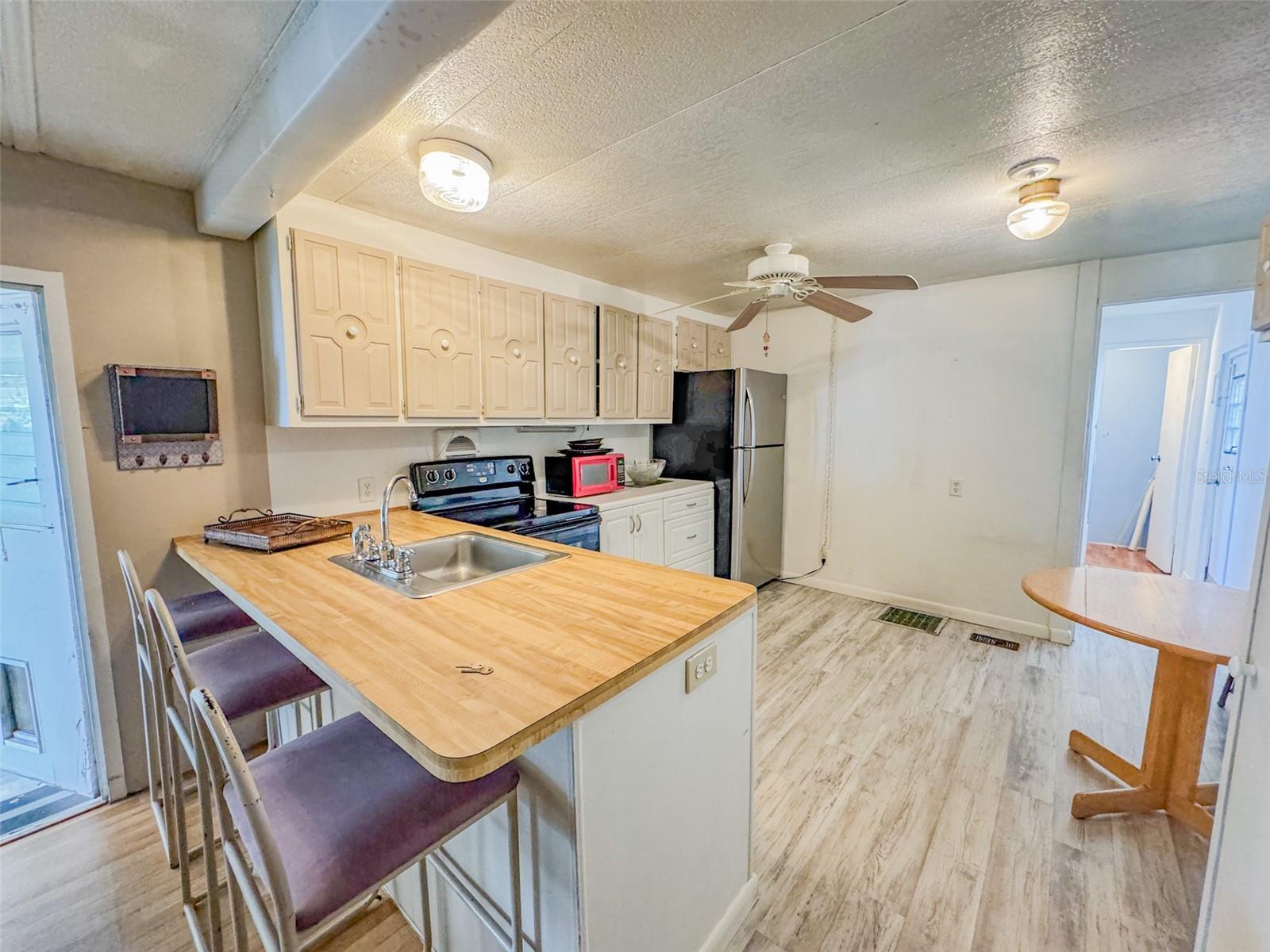 5316 53RD AVE E #A3, BRADENTON, FL, 34203