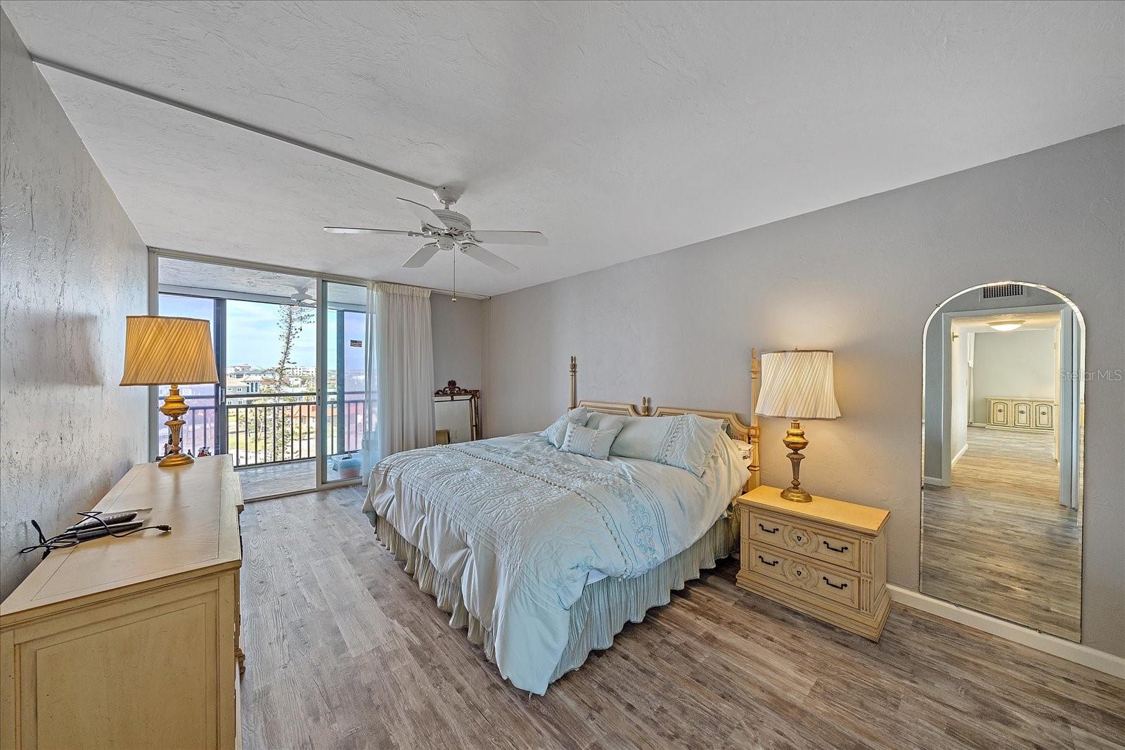 627 ALHAMBRA RD RD #504, VENICE, FL, 34285