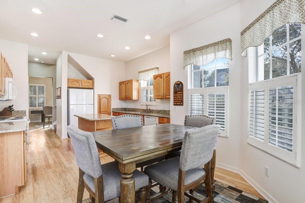 10023 BROMPTON DR, TAMPA, FL, 33626