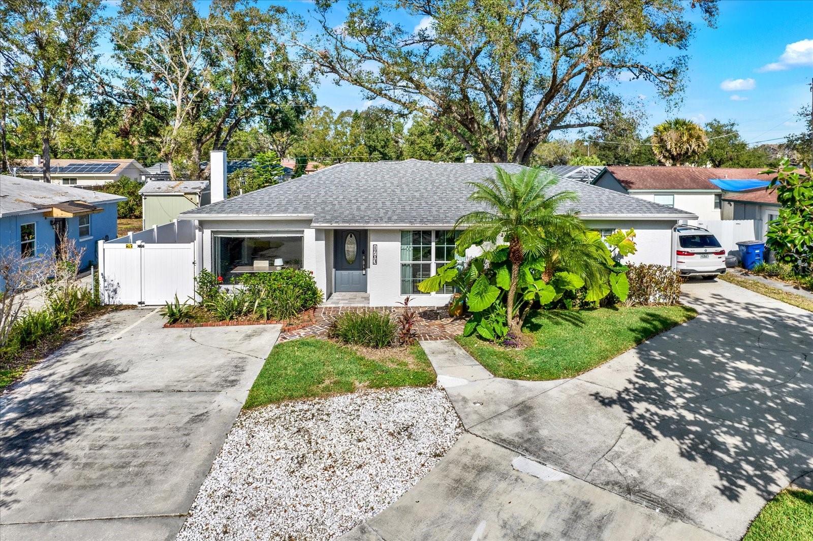 1703 W ELDRED DR, TAMPA, FL, 33603