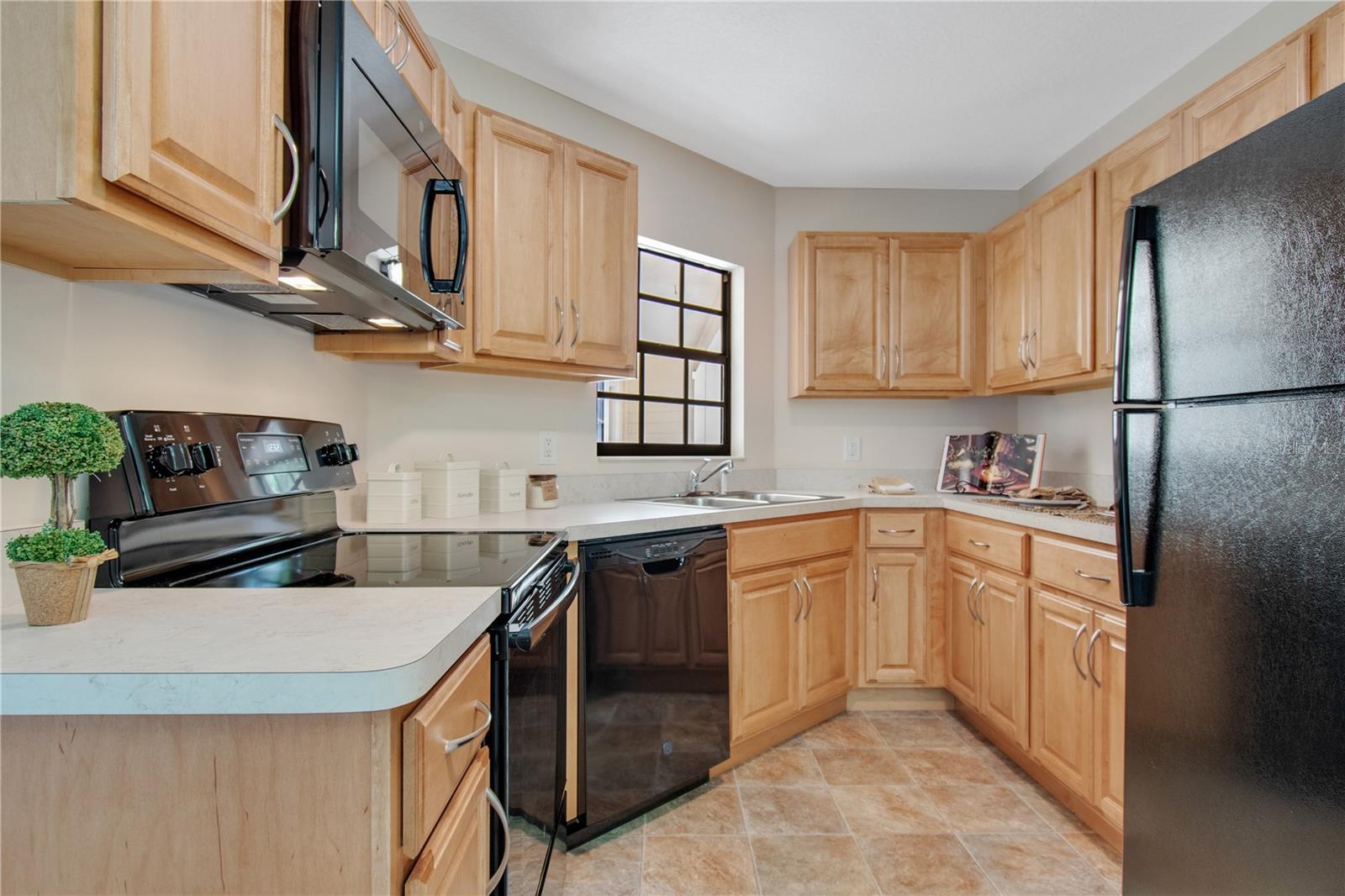 100 CORAL REEF CT N #A, PALM COAST, FL, 32137