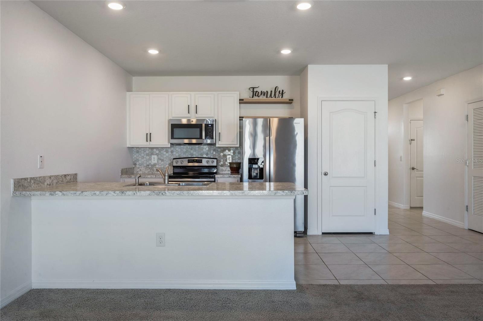 183 EMANUELLE DR, WINTER HAVEN, FL, 33884