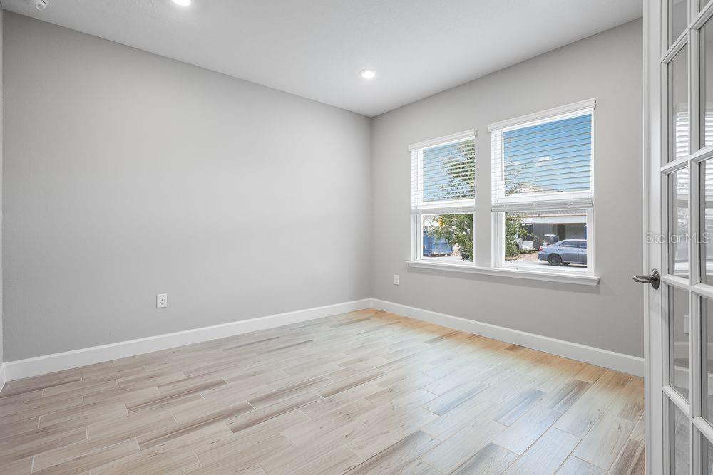 34 ARMOYAN DR, PALM COAST, FL, 32137