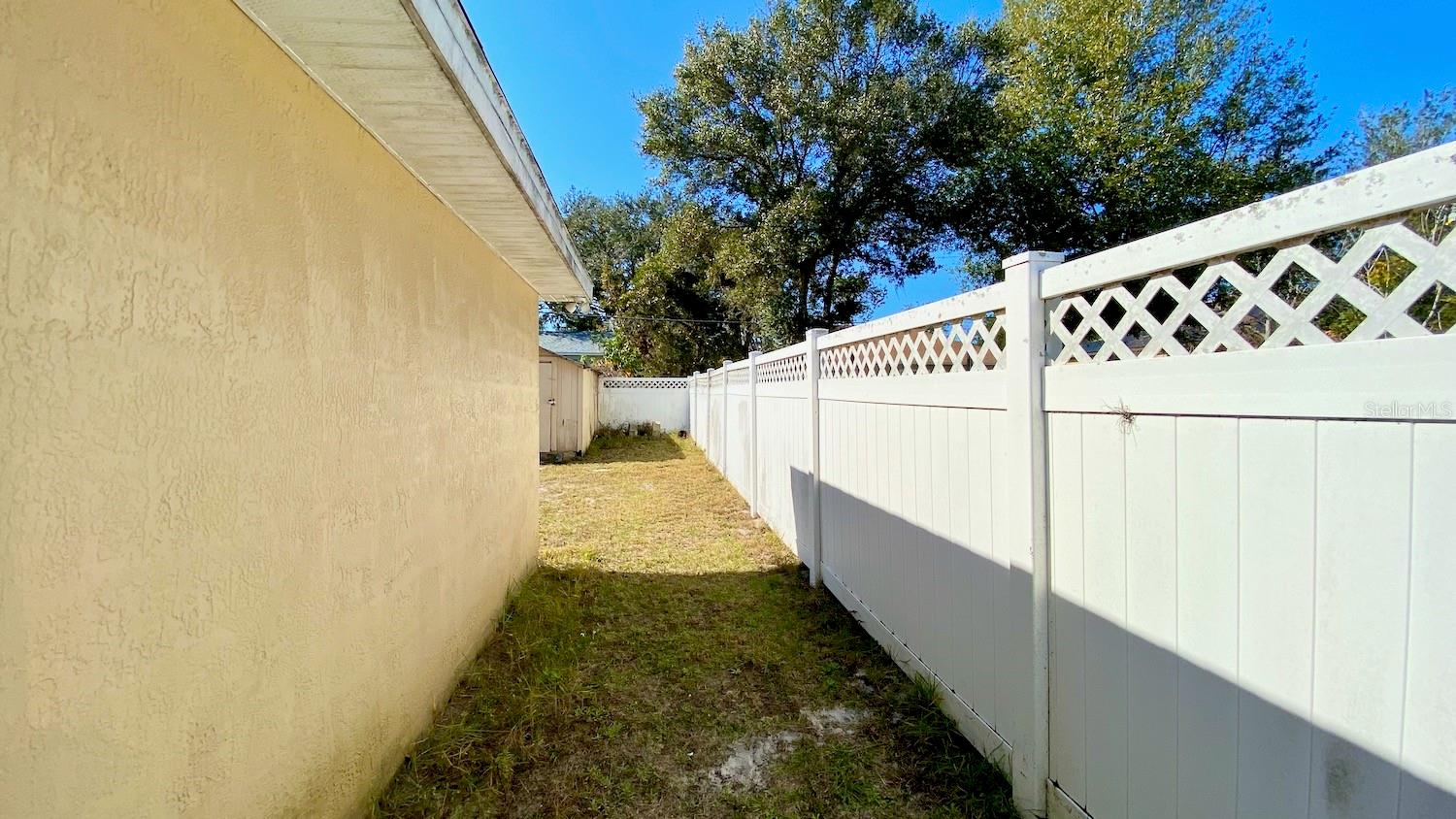 592 HOLBROOK AVE, DELTONA, FL, 32738