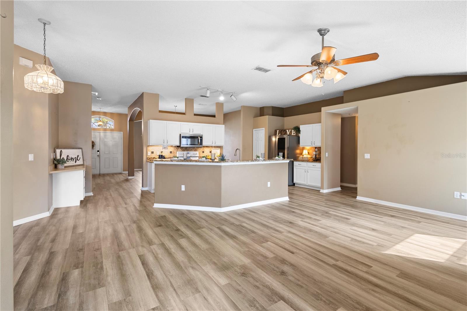 1210 KENWAY AVE, DELTONA, FL, 32738