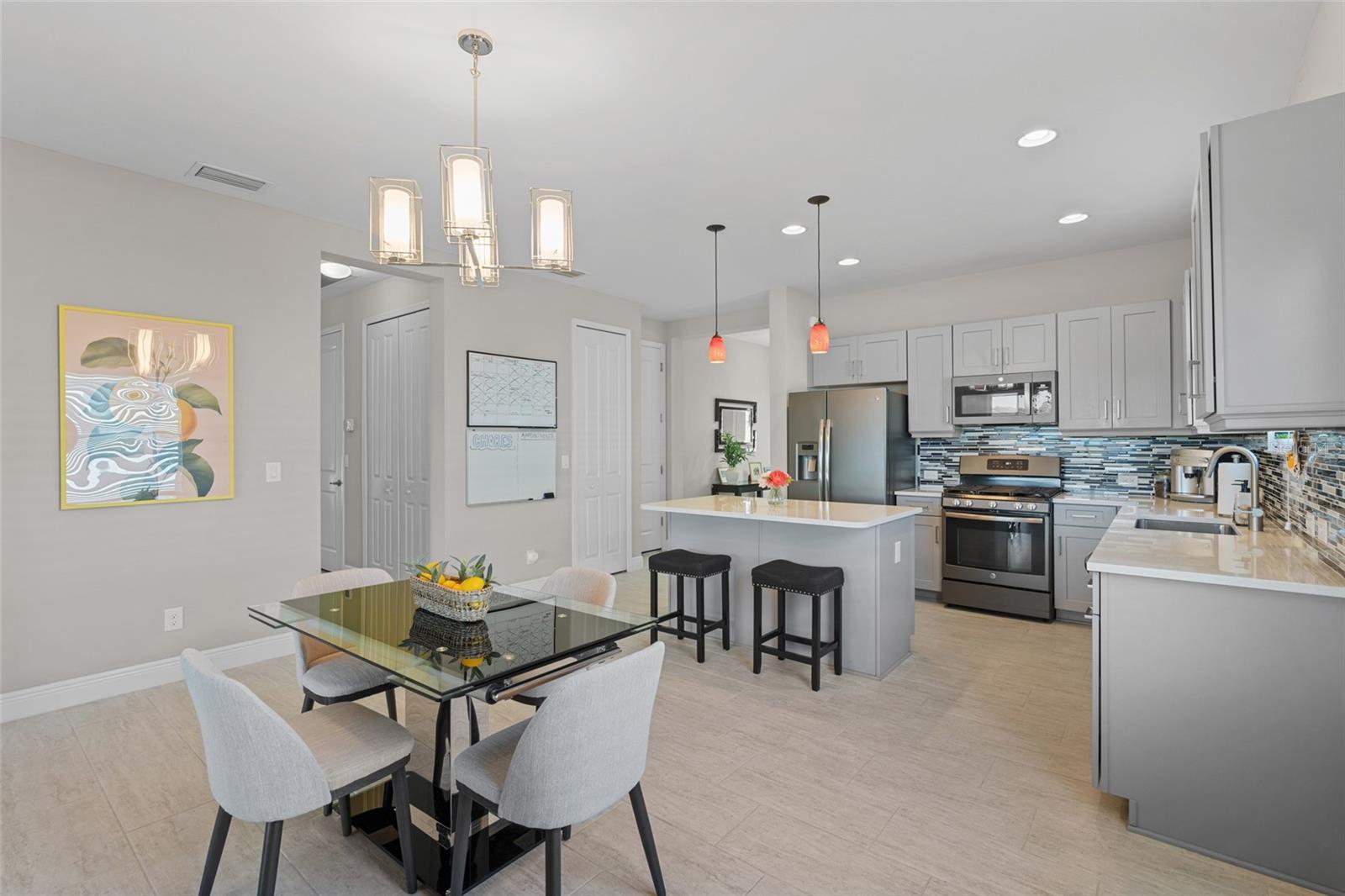 4737 SUNSET MARSH LN, FORT MYERS, FL, 33966