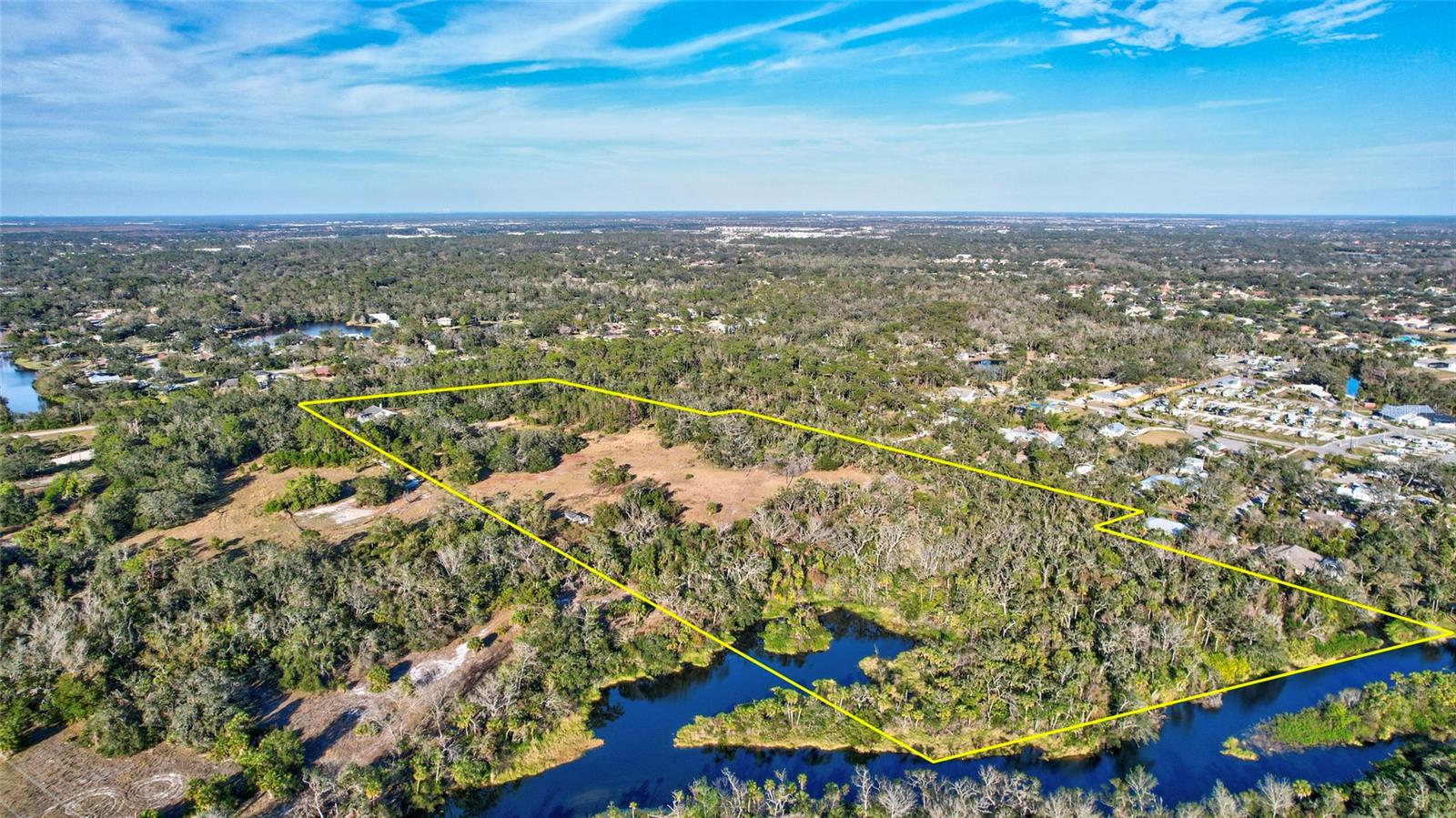 8330 LINGER LODGE RD, BRADENTON, FL, 34202