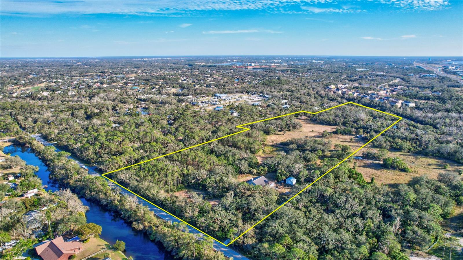 8330 LINGER LODGE RD, BRADENTON, FL, 34202