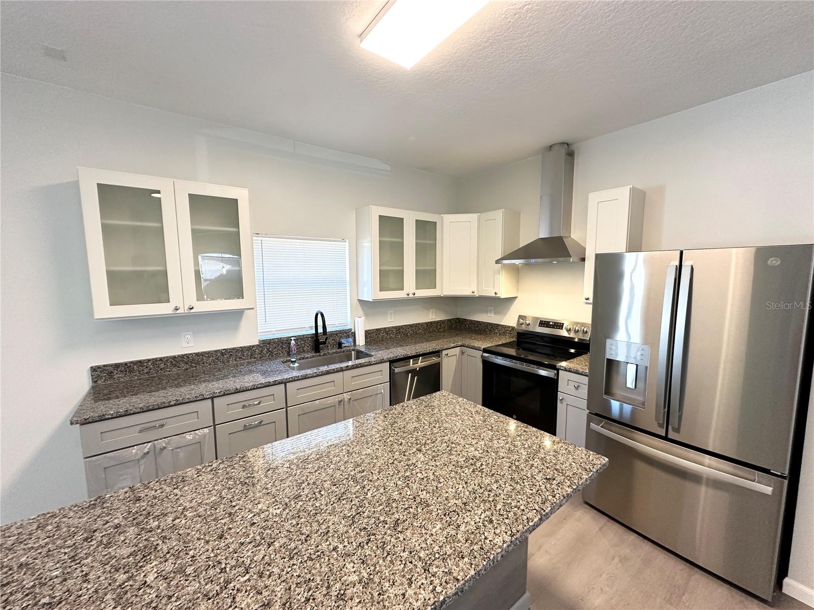 15 ZEPHYR LILY PL, PALM COAST, FL, 32164