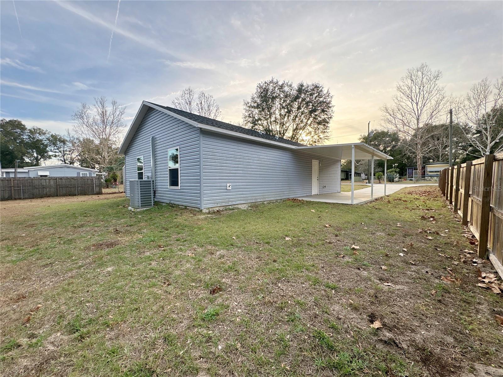 5739 SE 163RD CT, OCKLAWAHA, FL, 32179