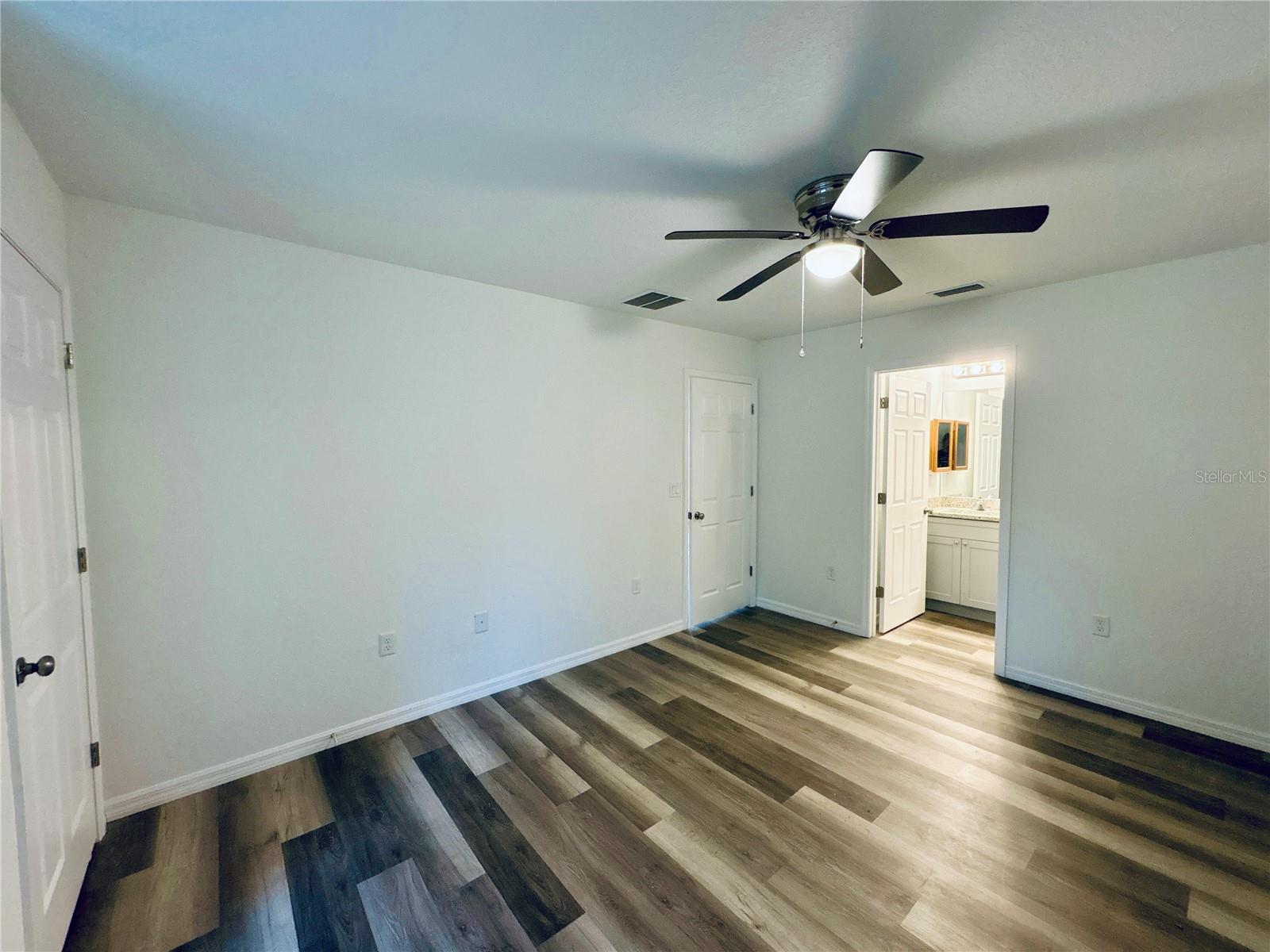 5739 SE 163RD CT, OCKLAWAHA, FL, 32179