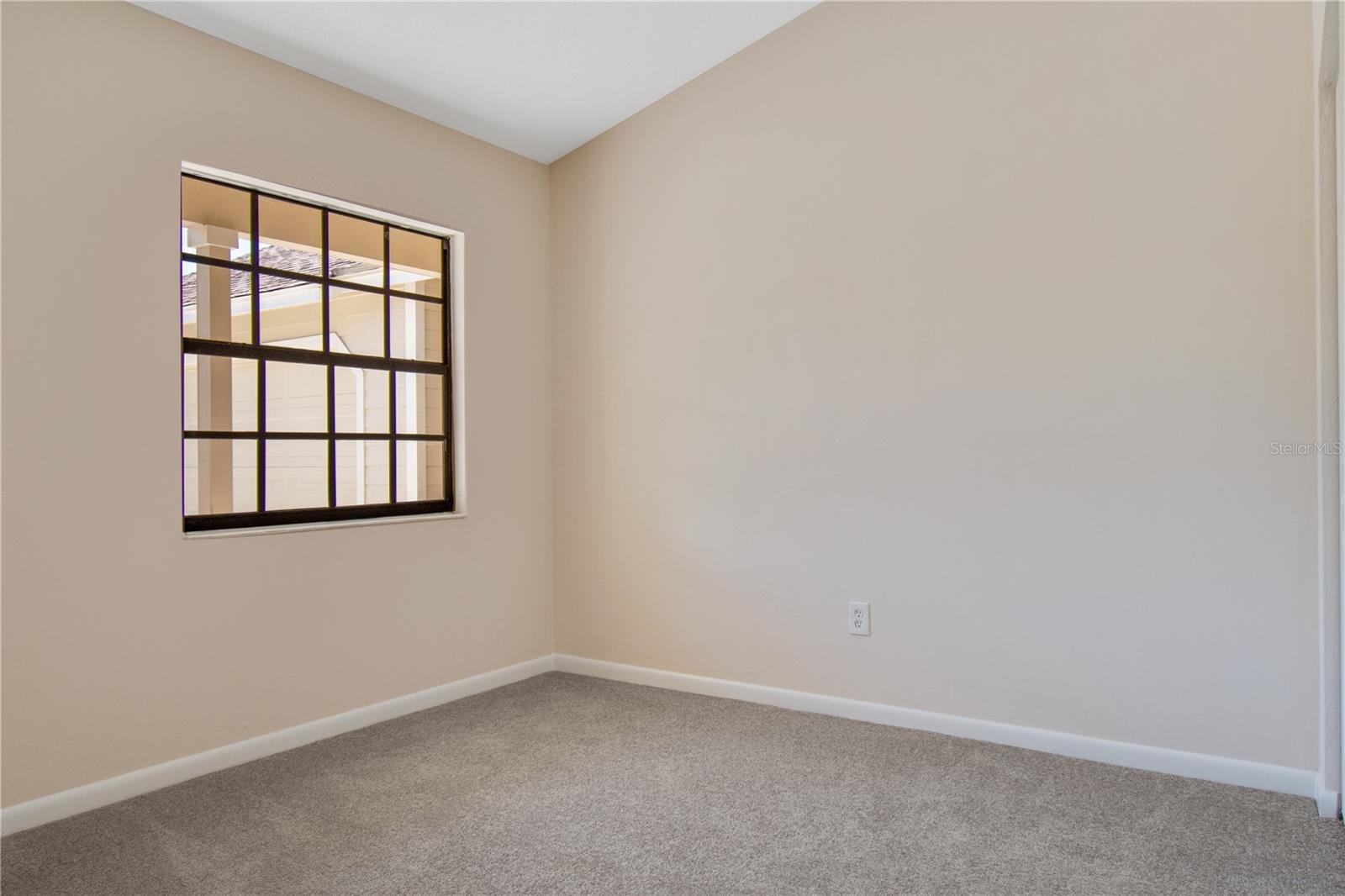 100 CORAL REEF CT N #B, PALM COAST, FL, 32137