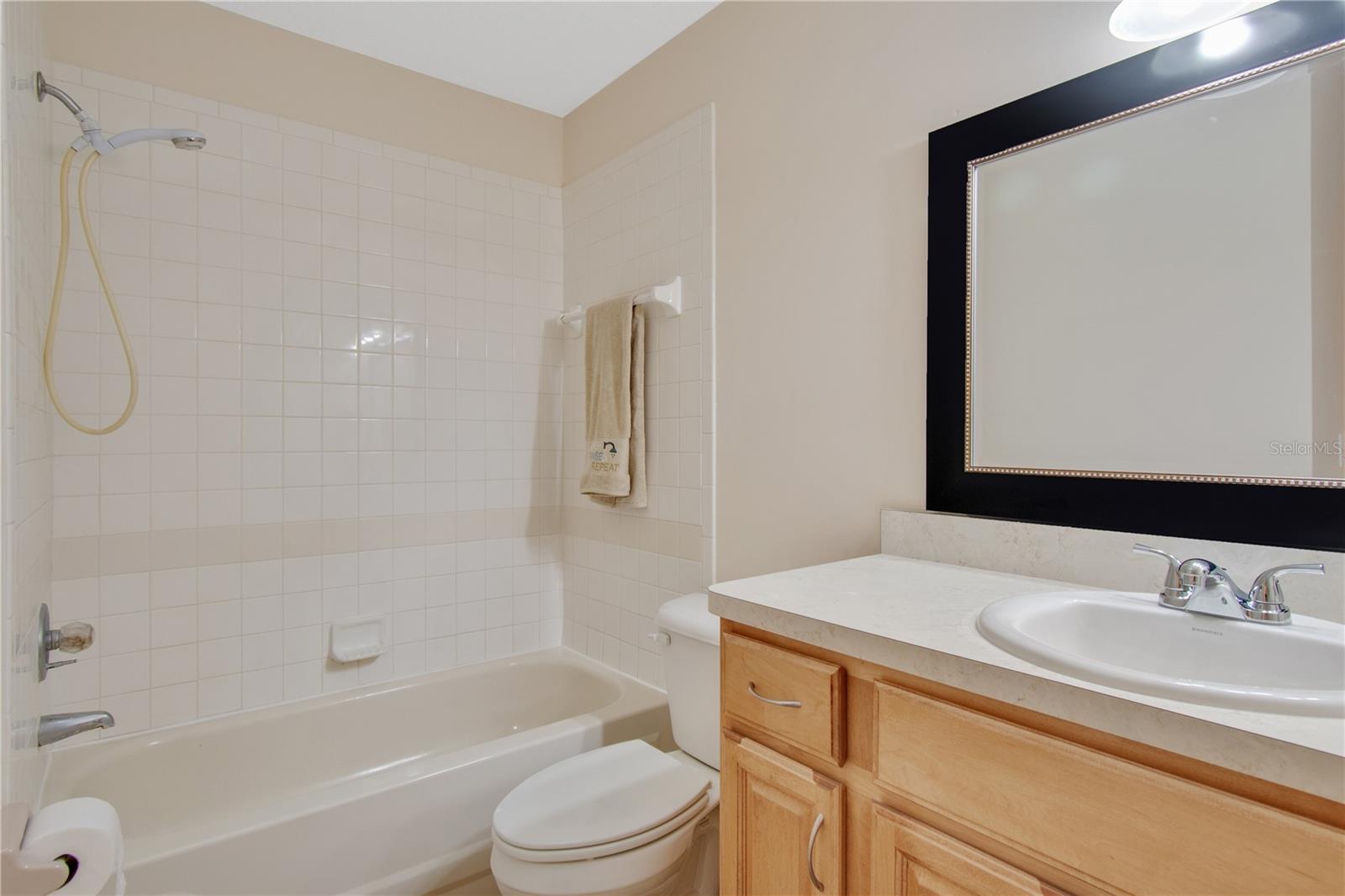 100 CORAL REEF CT N #B, PALM COAST, FL, 32137