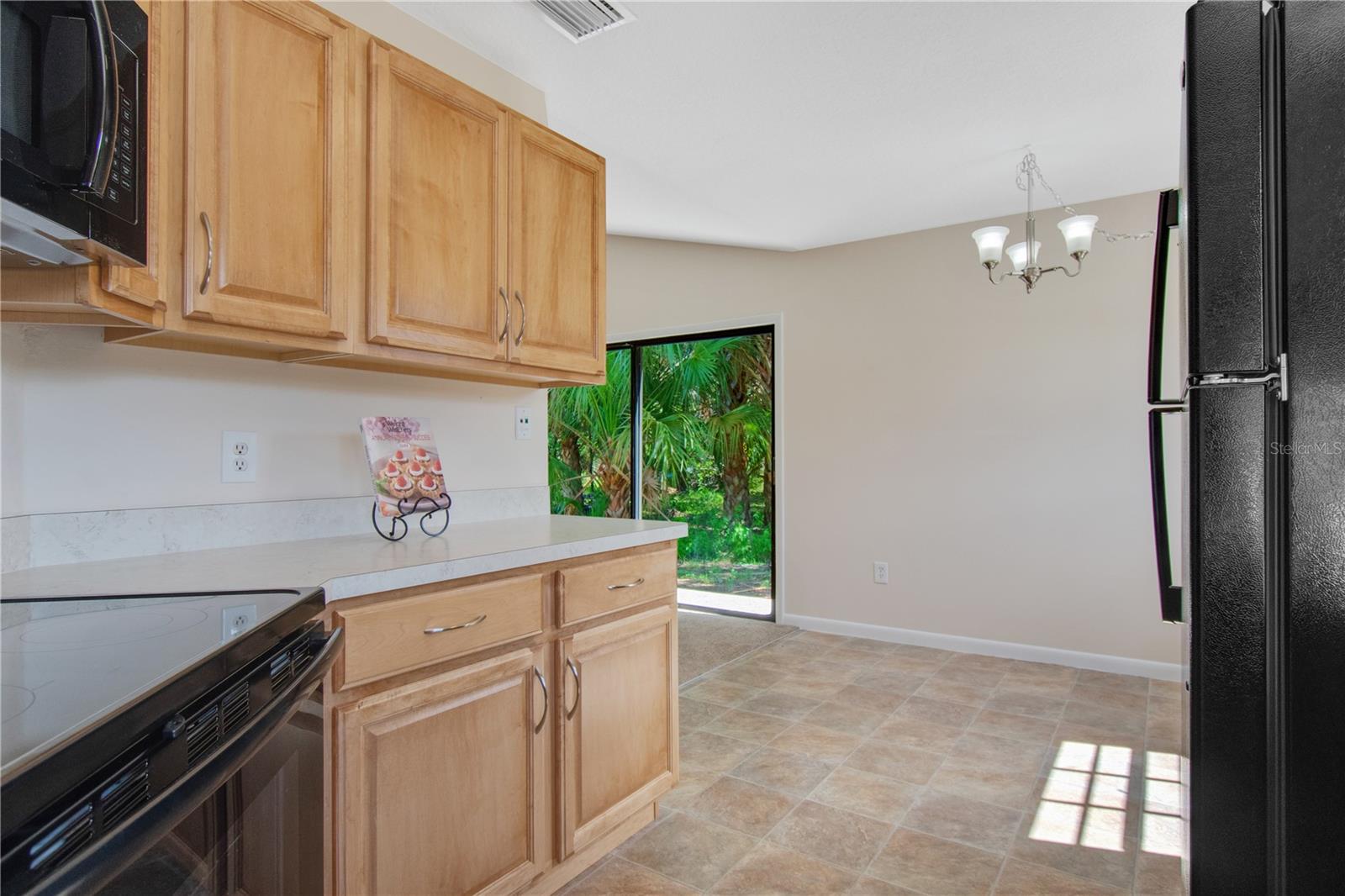 100 CORAL REEF CT N #B, PALM COAST, FL, 32137