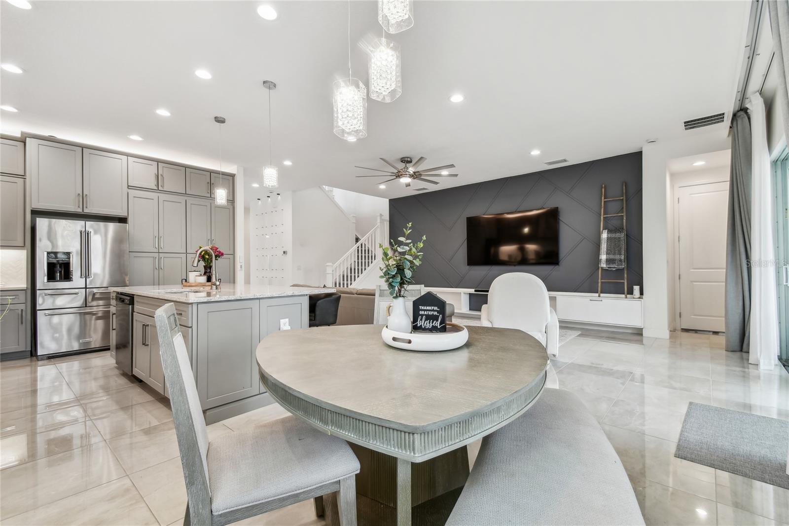 3135 GREAT BANYAN WAY, WESLEY CHAPEL, FL, 33543