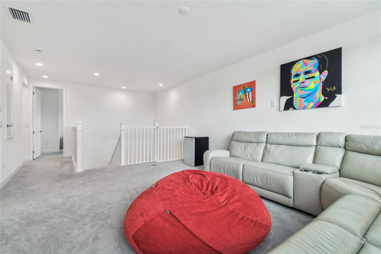 3135 GREAT BANYAN WAY, WESLEY CHAPEL, FL, 33543