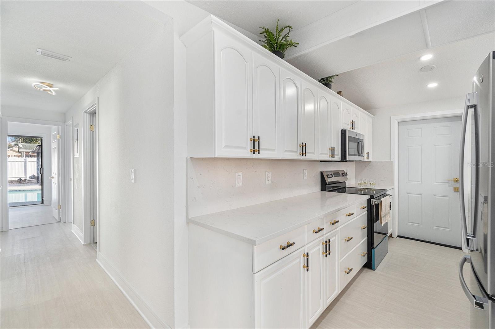 7007 N HUBERT AVE, TAMPA, FL, 33614