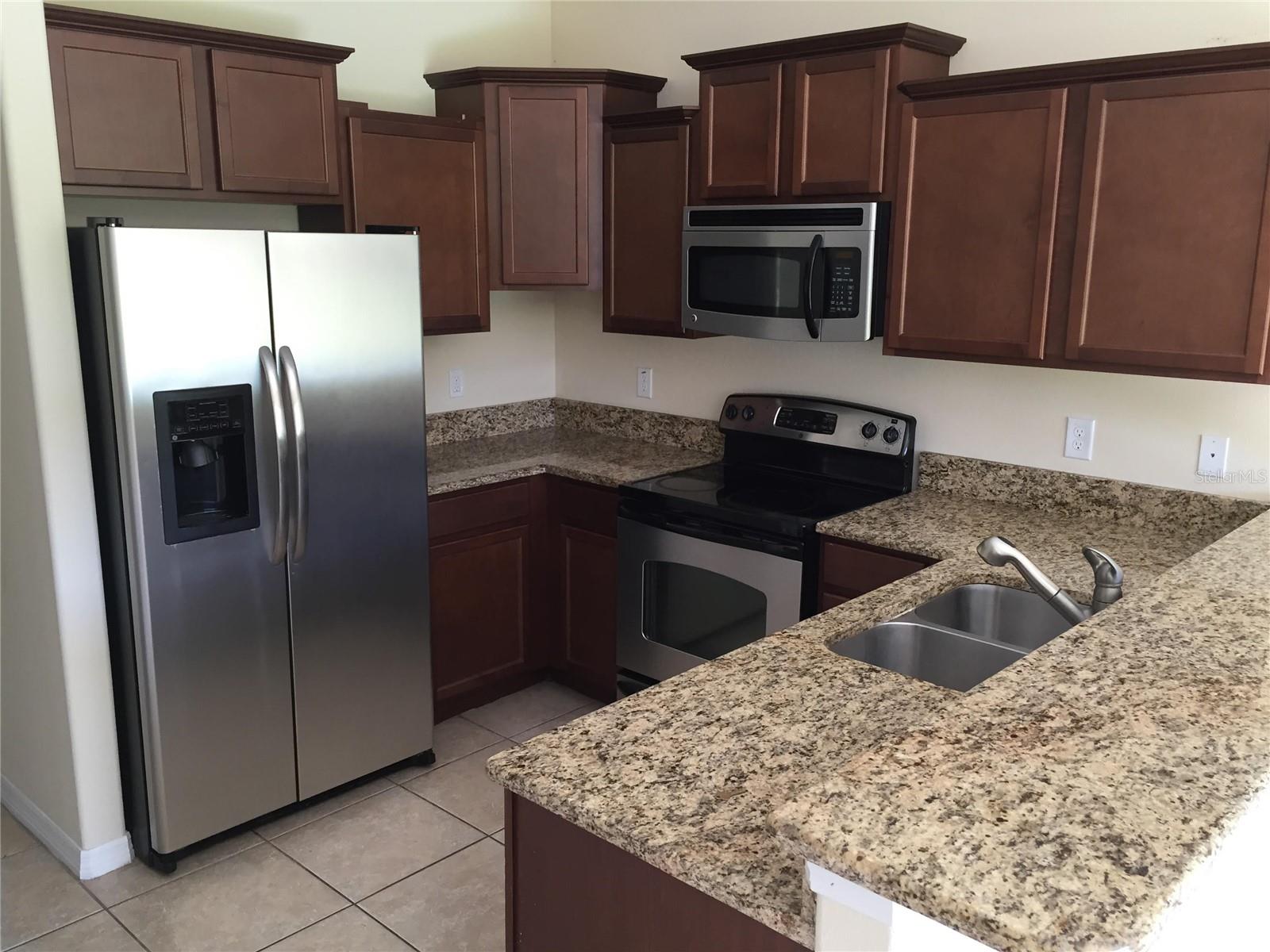 10975 SAVANNAH LANDING CIR, ORLANDO, FL, 32832